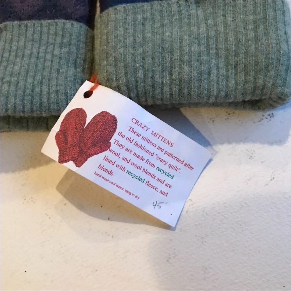 Handmade Mittens - Picture 2 of 5